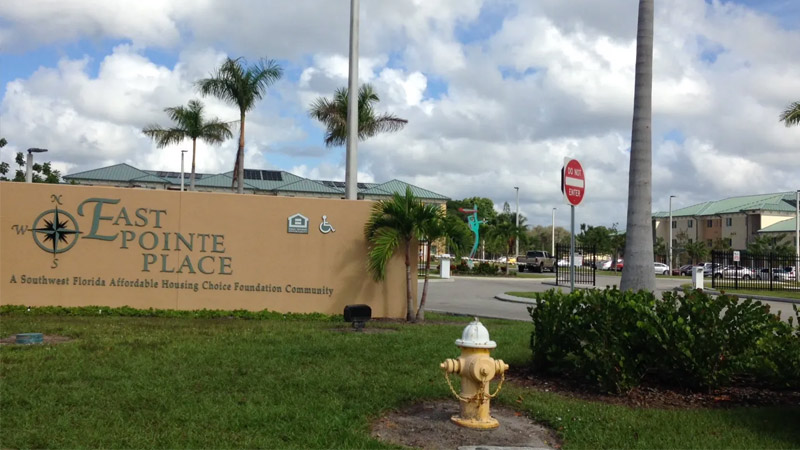 East Pointe Apartment Entrance Sign